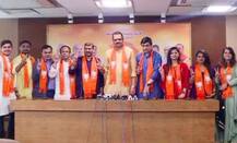 ઉર્વશી રાદડિયા સહિત કયા જાણીતા લોક સાહિત્યકારો અને લોક કલાકારો ભાજપમાં થયા સામેલ, જાણો વિગતે