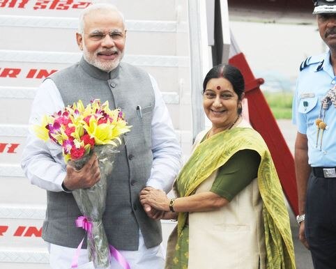 Sushma Swaraj said me jai shree Krishna I replied with Jai dwarkadhish PM Modi જયશ્રી કૃષ્ણ કહીને અભિવાદન કરતા હતા સુષ્મા, હું તેમને જય દ્વારકાધીશ કહેતોઃ મોદી