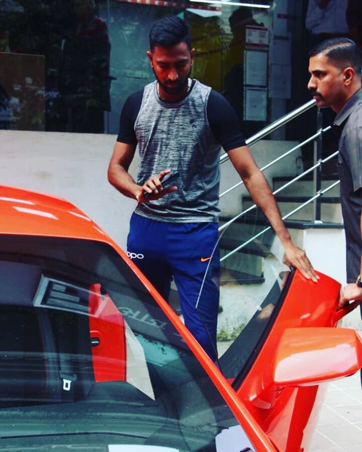 નોંધનીય છે કે વર્લ્ડકપ બાદ વેસ્ટ ઇન્ડિઝના પ્રવાસમાં સમાવેશ નહી કરીને હાર્દિક પંડ્યાને આરામ આપવામાં આવ્યો હતો જ્યારે કૃણાલ પંડ્યાને વેસ્ટ ઇન્ડિઝની ટી-20 ટીમમાં સમાવેશ કરાયો હતો.