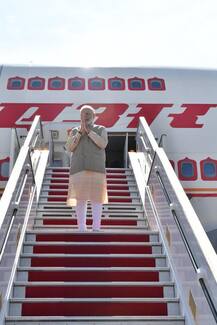 ફ્રાન્સથી UAE રવાના થયા PM મોદી, આ એવોર્ડથી થશે સન્માનિત