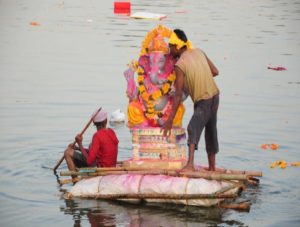 ગણેશ ઉત્સવને લઈ અમદાવાદ પોલીસે શું બહાર પાડ્યું જાહેરનામું  ? કેટલા ફૂટથી ઊંચી મૂર્તિની નહીં કરી શકાય સ્થાપના ? જાણો વિગતે