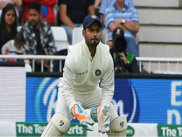 India vs west indies Rishabh Pant beats MS Dhoni to script new milestone in Tests રિષભ પંતનો કમાલ, ધોનીનો રેકોર્ડ તોડીને ગિલક્રિસ્ટની કરી બરોબરી, જાણો વિગતે