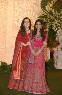 મુકેશ અંબાણીના ઘરે પધાર્યા ગણપતિ બાપા, પૂજામાં સામેલ થયા દિગ્ગજ સિતારા, જુઓ તસવીરો