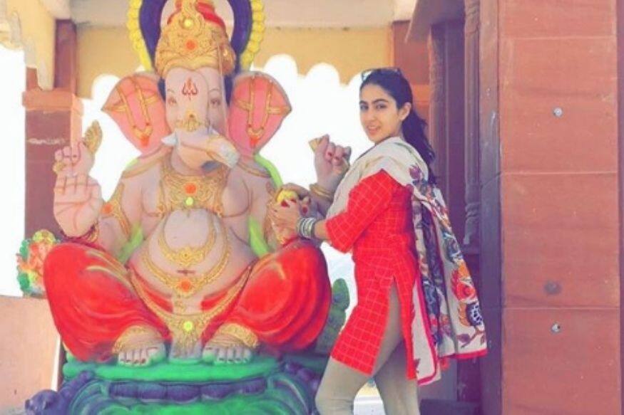 sara ali khan trolled by muslims for celebrating ganesh chaturthi ગણેશ ચતુર્થીની શુભેચ્છા આપી ટ્રોલ થઈ આ એક્ટ્રેસ, લોકોએ ધર્મ પર ઉઠાવ્યા સવાલ