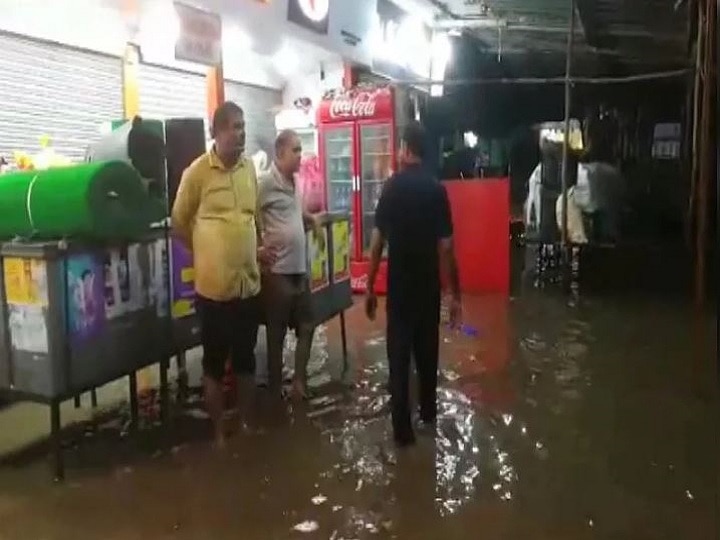 Gujarat Rains 7 inch rain falls in one night on Vapi દક્ષિણ ગુજરાતમાં મેઘરાજાની ધમાકેદાર બેટિંગ, વાપીમાં એક જ રાતમાં 7 ઈંચ વરસાદ ખાબક્યો