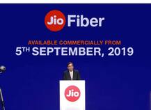 JIO ગીગા ફાઇબરની આજથી દેશભરમાં શરૂઆત, ફ્રી કોલ્સ સાથે મળશે બ્રોડબેંડ સર્વિસ, જાણો વિગત