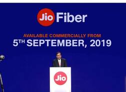 JIO ગીગા ફાઇબરની આજથી દેશભરમાં શરૂઆત, ફ્રી કોલ્સ સાથે મળશે બ્રોડબેંડ સર્વિસ, જાણો વિગત