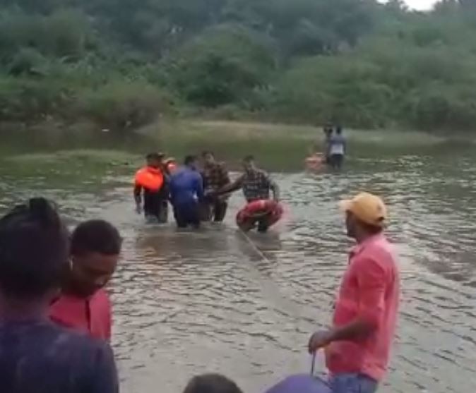 5 youths drowned in sangam river kapadvanj during ganesh visarjan 4 died ખેડા: કપડવંજની સંગમ નદીમાં ગણપતિ વિસર્જન સમયે ડૂબવાથી 4 યુવકોના મોત