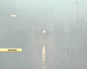 અમદાવાદમાં સવારથી જ ભારે વરસાદ, ઠેરઠેર પાણી ભરાયા-વિઝિબિલીટી ડાઉન