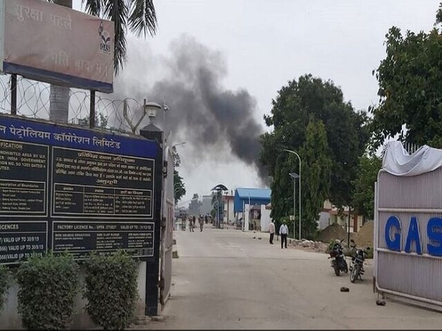 unnao hindustan petroleum plants tank explodes ઉન્નાવમાં હિન્દુસ્તાન પેટ્રૉલિયમ પ્લાન્ટની ગેસ ટેન્ક ફાટી, આજુબાજુના ગામોમાં હાઇએલર્ટ