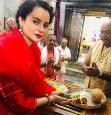 બોલીવૂડ અભિનેત્રી કંગના રનૌતે કર્યા દ્વારકાધીશના દર્શન, જુઓ તસવીરો