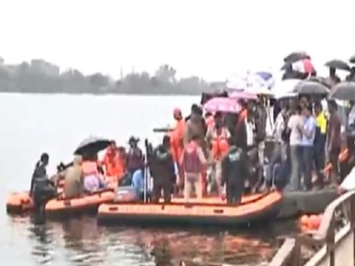 ભોપાલમાં ગણેશ વિસર્જન દરમિયાન મોટી દુર્ઘટના, બોટ પલટી જતાં 12 લોકોના ડૂબી જવાથી મોત bhopal Ganesh Visharjan 12 dead due to boat turned in river ભોપાલમાં ગણેશ વિસર્જન દરમિયાન મોટી દુર્ઘટના, બોટ પલટી જતાં 12 લોકોના ડૂબી જવાથી મોત