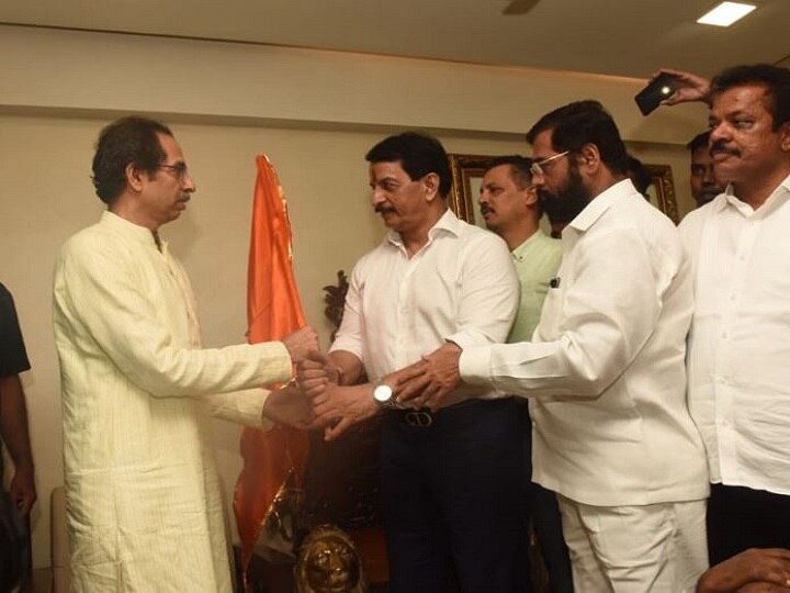 maharashtra assembly election encounter specialist pradeep sharma join shiv sena એનકાઉન્ટર સ્પેશલિસ્ટ પ્રદીપ શર્મા શિવ સેનામાં જોડાયા, જાણો ક્યાંથી લડી શકે છે વિધાનસભા ચૂંટણી