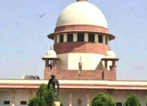 SC to hear pleas against Centre's move to abrogate Article 370 370: કાશ્મીર માટે આવતીકાલે મોટો દિવસ, સુપ્રીમ કોર્ટમાં આઠ અરજીઓ પર સુનાવણી