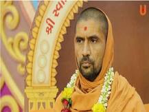 કલાકારો દ્વારા ‘રત્નાકર’ એવોર્ડ પરત કરાયા બાદ સરધારના નિત્યસ્વરૂપદાસ સ્વામીનો માફી માંગતો વીડિયો આવ્યો સામે, જાણો શું કહ્યું