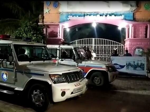 રાજકોટઃ પોલીસની દારૂ પાર્ટીમાં પોલીસ ત્રાટકી, 45 કર્મીઓ દારૂની મહેફિલ માણતા હોવાની ચર્ચા