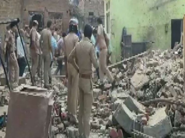six peaople died in blast in cracker factory Uttarpradesh ઉત્તરપ્રદેશ: ઘરમાં ચાલી રહેલી ફટાકડાની ફેટક્ટરીમાં વિસ્ફોટ, 6 લોકોના મોત