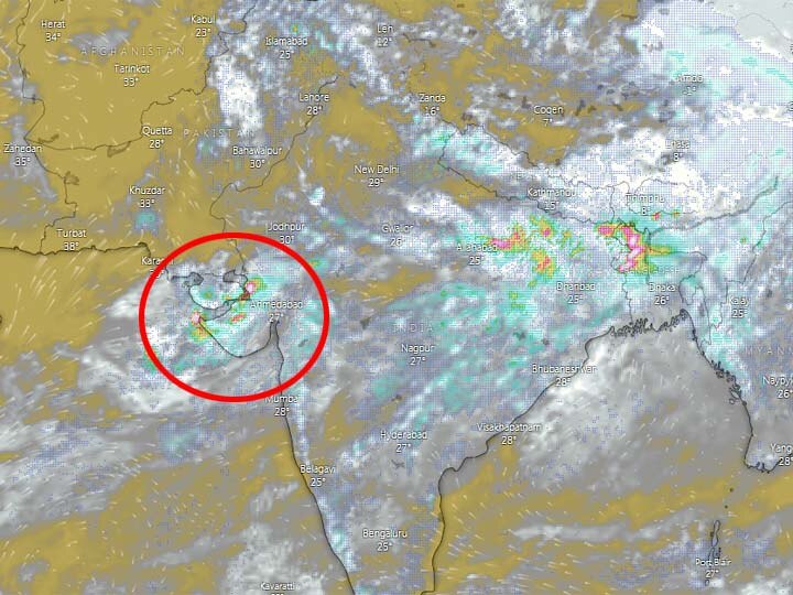 What the weather department predicted due to heavy rainfall in Gujarat ગુજરાતમાં કઈ તારીખે ક્યાં પડી શકે અતિભારે વરસાદ? હવામાન વિભાગે કરી મોટી આગાહી? જાણો વિગત