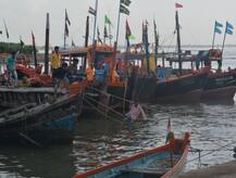 અમરેલી: જાફરાબાદ બંદર પર 700 બોટ લાંગરી દેવાઈ, બે દિવસ ભારે વરસાદની આગાહી