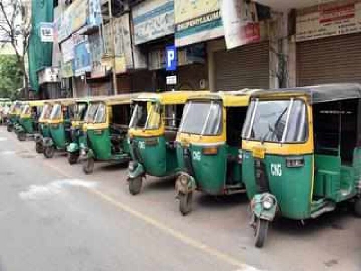 New motor vehicle act Ahmedabad auto drivers on one day strike નવા મોટર વ્હીકલ એક્ટમાં દંડની જોગવાઈના વિરોધમાં અમદાવાદમાં રિક્ષા ચાલકોની હડતાલ, હજારો મુસાફરો અટવાયા