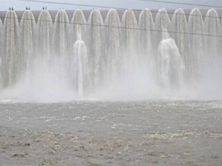Average 141 percent rain fall in Gujarat ગુજરાતમાં કેટલો થયો વરસાદ, કેટલા જળાશયો છલકાયા, જાણો વિગત