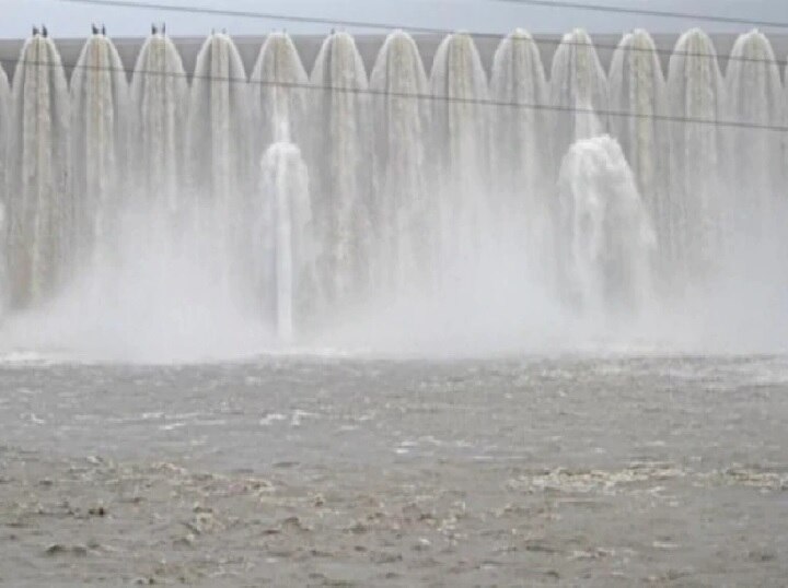 Average 141 percent rain fall in Gujarat ગુજરાતમાં કેટલો થયો વરસાદ, કેટલા જળાશયો છલકાયા, જાણો વિગત