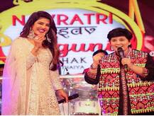 દાંડિયા ક્વીન ફાલ્ગુની પાઠકના તાલે ઝુમી પ્રિયંકા ચોપડા, જુઓ તસવીરો