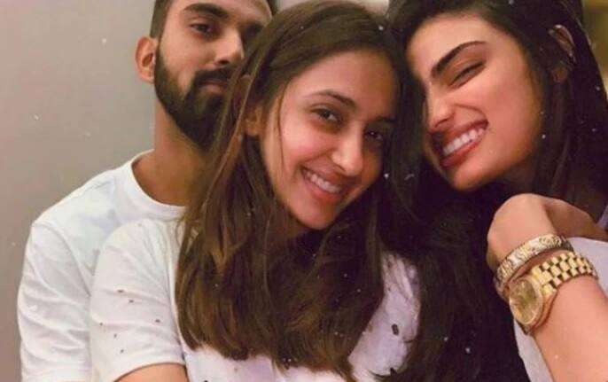  જો કે આ બન્ને અફેરની ખબરોને નકારી ચુક્યા છે. થોડા સમય પહેલા કેએલ રાહુલે એક ઇન્ટરવ્યૂમાં જણાવ્યું હતું કે તે કોઈ પણ અભિનેત્રી સાથે રિલેશનમાં નથી. જો કે સોશિયલ મીડિયા પર બન્નેના ડેટિંગની ખબરોએ જોર પકડ્યું છે. 