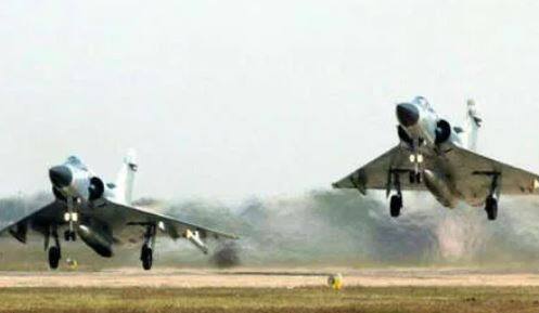 Centre to set up 29 airstrips on national highways દુશ્મન વિરુદ્ધ દેશના આ 22 નેશનલ હાઇવેનો ઉપયોગ કરશે ઇન્ડિયન એરફોર્સ