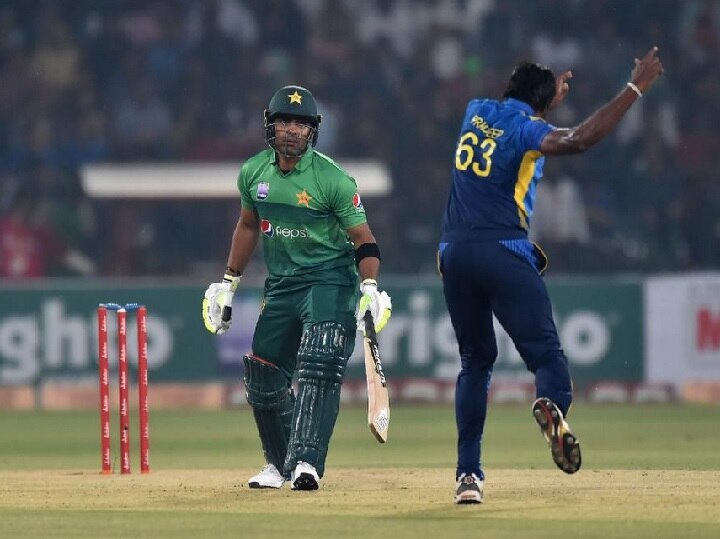  Pakistan vs Sri Lanka second t 20 unwanted record registered on the name of Umar Akmal પાકિસ્તાનના આ સ્ટાર ખેલાડીના નામે નોંધાયો શરમજનક વર્લ્ડ રેકોર્ડ, જાણો વિગત