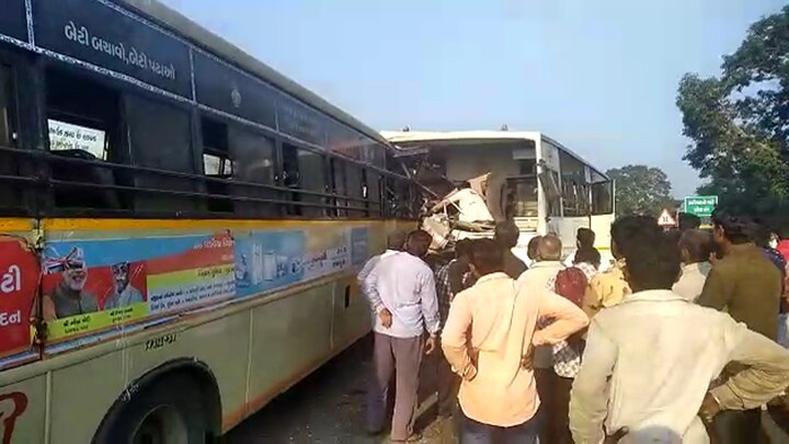 Two ST bus accident in morbi, 10 persons injured  મોરબીઃ વાંકાનેરમાં બે ST બસ સામસામે ટકરાઈ, બસના કેવા થયા હાલ?