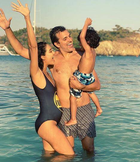 લીઝાએ 2016માં બોયફ્રેન્ડ ડિનો લલવાની સાથે લગ્ન કર્યા હતા. બંને થાઇલેન્ડના ફુરેટમાં અમનપુરી બીચ રિસોર્ટમાં લગ્નના બંધનમાં બંધાયા હતા. જેના ફોટા લીઝાએ ઈન્સ્ટાગ્રામ પર શેર કર્યા હતા.