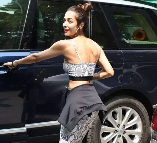 મલાઈકા અર્જુન કપૂર સાથેના સંબંધોને લઈને સતત ચર્ચામાં રહે છે. મલાઈકા અને અર્જુન મુંબઈમાં ઘણી વખત સાથે જોવા મળે છે. (તમામ તસવીરો સોશિયલ મીડિયા)