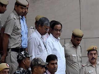 INX Media case p chidambaram may be arrested by the Enforcement Directorate tomorrow INX મીડિયા કેસ: ચિદમ્બરમને ઝટકો, EDને મળી તિહાર જેલમાં પૂછપરછ કરવાની મંજૂરી