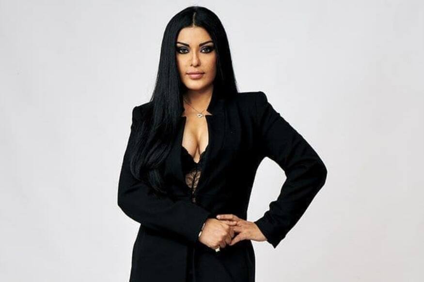 બિગ બોસમાંથી બહાર થતા આ એક્ટ્રેસ સલમાન ખાન પર ભડકી, કહ્યું- તેના વર્તનથી બહુ જ.... koena mitra reaction on salman khan says salman khan was taking shehnaz gill side બિગ બોસમાંથી બહાર થતા આ એક્ટ્રેસ સલમાન ખાન પર ભડકી, કહ્યું- તેના વર્તનથી બહુ જ....