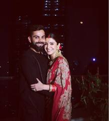 સેહવાગથી લઈ વિરાટ કોહલી સુધી, કરવા ચૌથ પર આ ક્રિકેટરોએ પત્નીઓ સાથે શેર કરી તસવીર