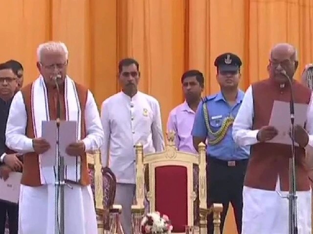 manohar lal khattar took oath as cm of haryana  હરિયાણાઃ મનોહરલાલ ખટ્ટરે લીધા CM પદના શપથ, દુષ્યંત ચૌટાલા બન્યા ઉપ-મુખ્યમંત્રી