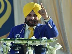 કરતારપુર કોરિડોર: સિદ્ધુએ કહ્યું- મારા દોસ્ત ઇમરાન ખાનના યોગદાનને કોઈ નકારી શકે નહીં