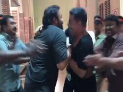 અક્ષય કુમાર અને રોહિત શેટ્ટી વચ્ચે થઈ છુટ્ટા હાથની મારામારી, પોલીસે કરવી પડી દરમિયાનગીરી, જુઓ વીડિયો
