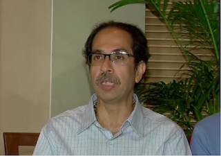 Shiv Sena chief Uddhav Thackeray press conference after president rule in Maharashtra મહેબુબા મુફ્તી અને ભાજપ સરકાર બનાવી શકે તો અમે પણ બનાવી શકીએઃ ઉદ્ધવ ઠાકરે