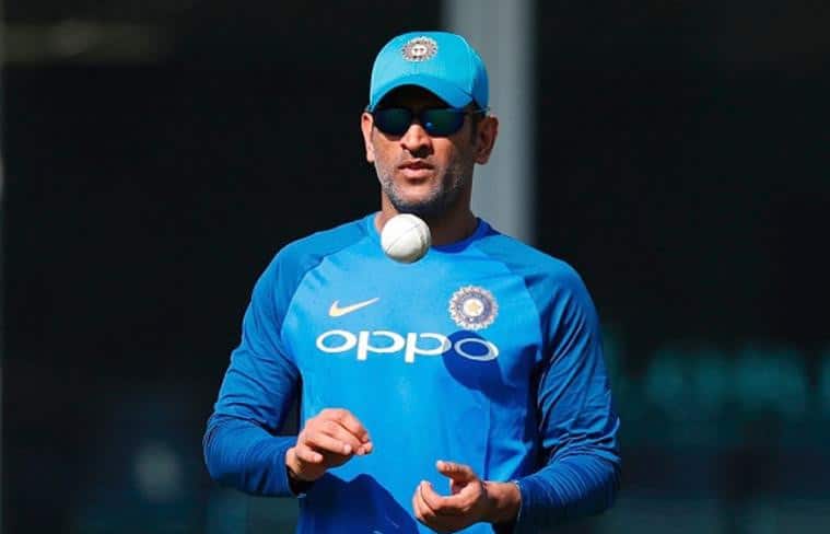 2011ની વર્લ્ડકપ ફાઇનલમાં ધોનીએ કાવતરુ રચ્યુ હતુઃ સાથી ક્રિકેટરે જ ધોની પર લગાવ્યો આરોપ gautam gambhir slams to ms dhoni for 2011 world cup final 2011ની વર્લ્ડકપ ફાઇનલમાં ધોનીએ કાવતરુ રચ્યુ હતુઃ સાથી ક્રિકેટરે જ ધોની પર લગાવ્યો આરોપ