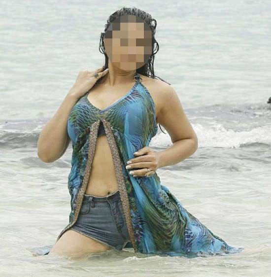 લેસબિયન બની આ હૉટ એક્ટ્રેસ, બોલી- જો સમાજ સાથ નહીં આપે તો......... લેસબિયન બની આ હૉટ એક્ટ્રેસ, બોલી- જો સમાજ સાથ નહીં આપે તો.........
