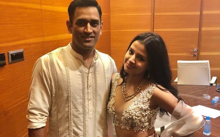 ms dhoni sakshi dhoni secret to a happy married life આ ભારતીય દિગ્ગજ ક્રિકેટર પત્નીને લઈને શું બોલી ગયો! કહ્યું- ‘લગ્ન પહેલાં દરેક પુરુષ સિંહ જેવો હોય છે…’