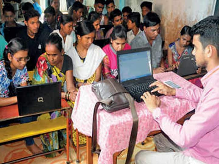 One computer teacher per 6 classes will be recruited in the Gujart  government high schools | ગુજરાતની સરકારી હાઈસ્કુલોમાં ભરતી માટે શિક્ષણ  વિભાગે કયા નવા નિયમો જાહેર કર્યાં? જાણો ...