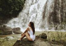 ‘સસુરાલ સિમર કા’ ફેમ એક્ટ્રેસે રેડ બિકિનીમાં બતાવ્યો બોલ્ડ લુક, જુઓ તસવીરો