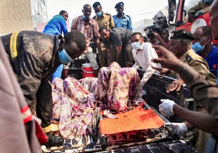 Sudan one gujarati incuding 18 indians dead in explosion at factory blast see list સુદાનઃ ફેક્ટરીમાં બ્લાસ્ટમાં એક ગુજરાતી સહિત 18નાં મોત, જુઓ લિસ્ટ