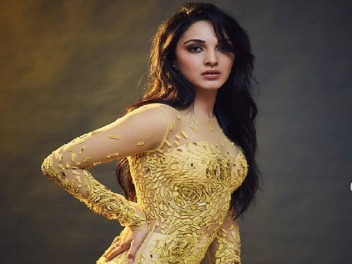 actress kiara advani trolled over outfit gown કબીર સિંહની એક્ટ્રેસ કિયારા અડવાણી પોતાના ડ્રેસને લઈને થઈ ટ્રોલ, જુઓ તસવીર