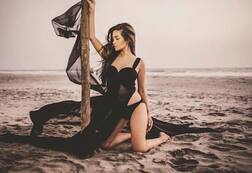 એક્ટ્રેસ રિયા સેનનો બોલ્ડ અંદાજ ફરી વાયરલ, ઈન્સ્ટાગ્રામ પર શેર કરી હોટ તસવીરો