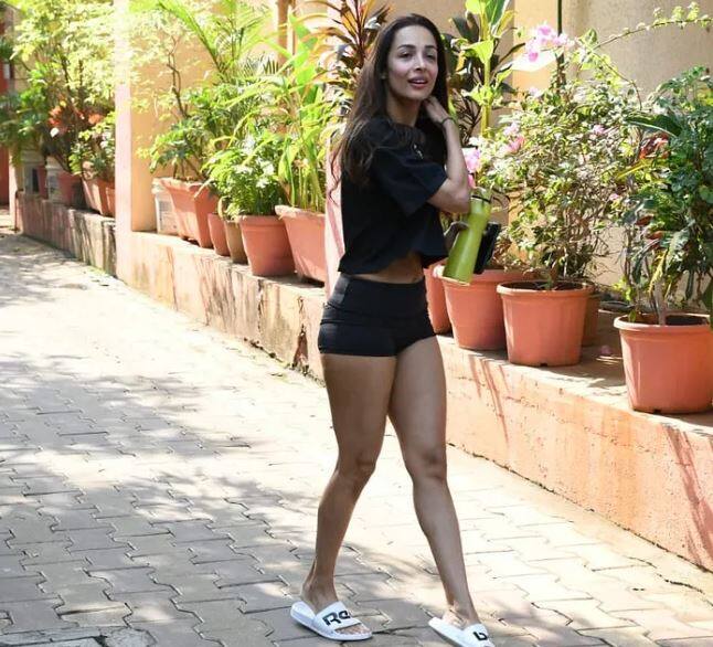 મલાઈકા અર્જુન કપૂર સાથેના સંબંધોને લઈને સતત ચર્ચામાં રહે છે. (તમામ તસવીરો સોશિયલ મીડિયા)