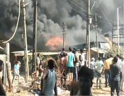 સુરતઃ ભંગારના ગોડાઉનમાં લાગી ભીષણ આગ, ફાયરબ્રિગેડની 10થી વધુ ગાડી ઘટના સ્થળ પર